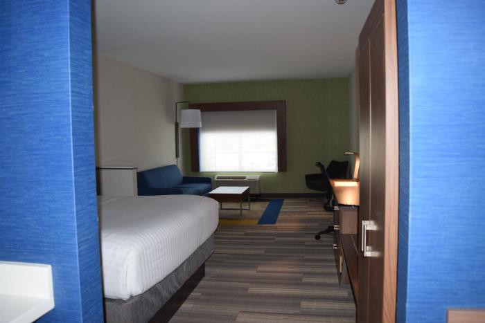 holiday inn express and suites ithaca by ihg