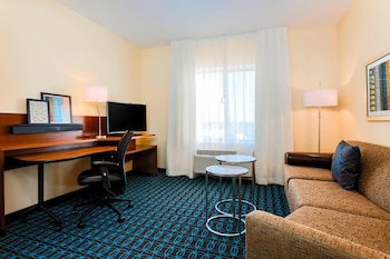 fairfield inn and suites pecos