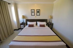hotel tavern surigao