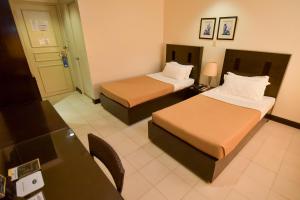 hotel tavern surigao
