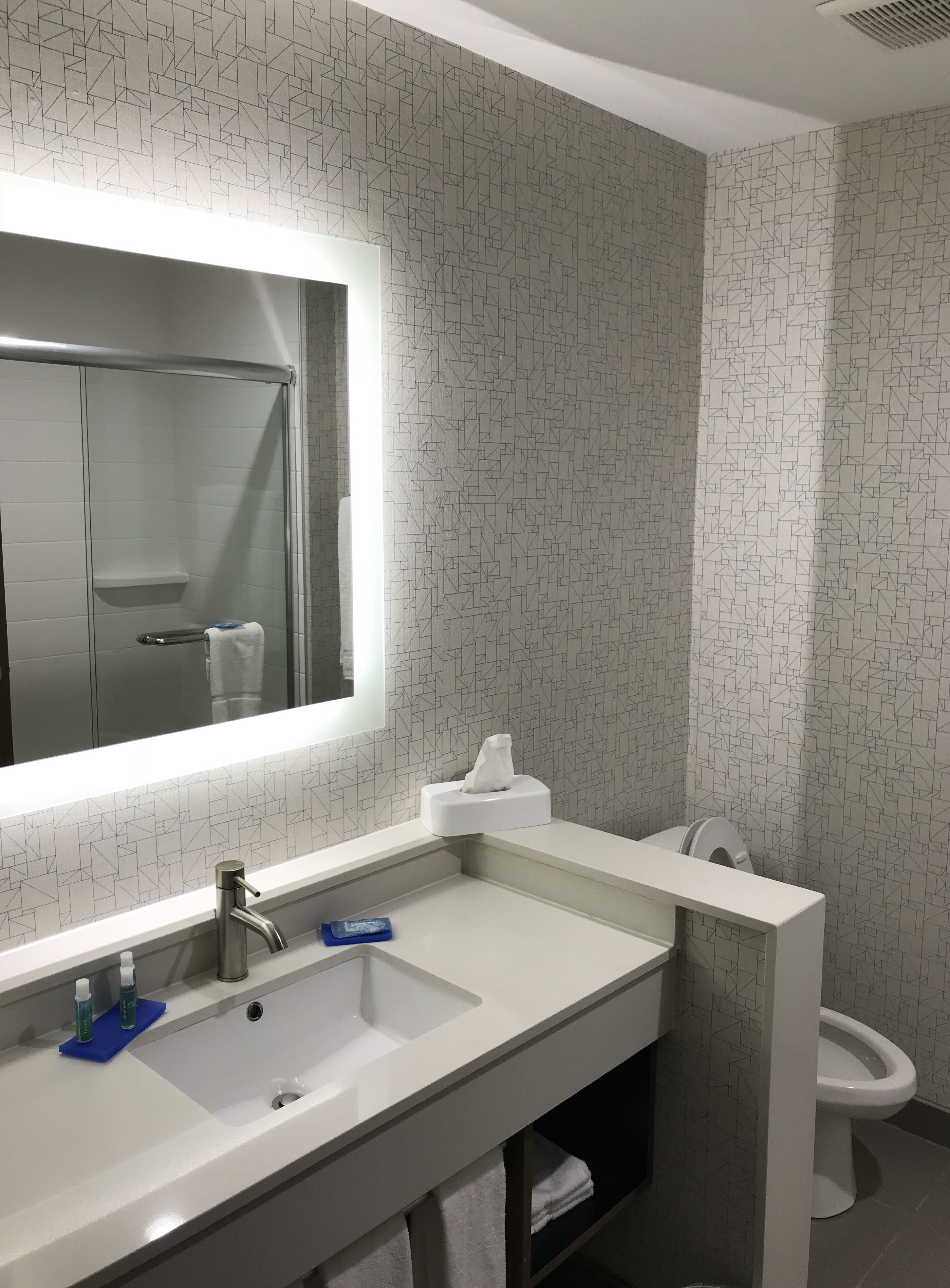holiday inn express pineville alexandria area by ihg
