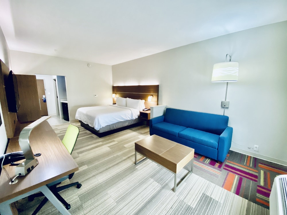 holiday inn express pineville alexandria area by ihg