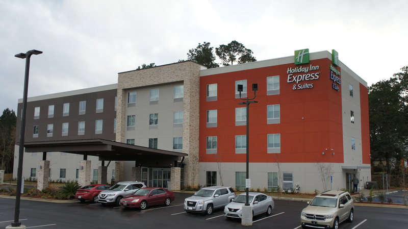 holiday inn express pineville alexandria area by ihg