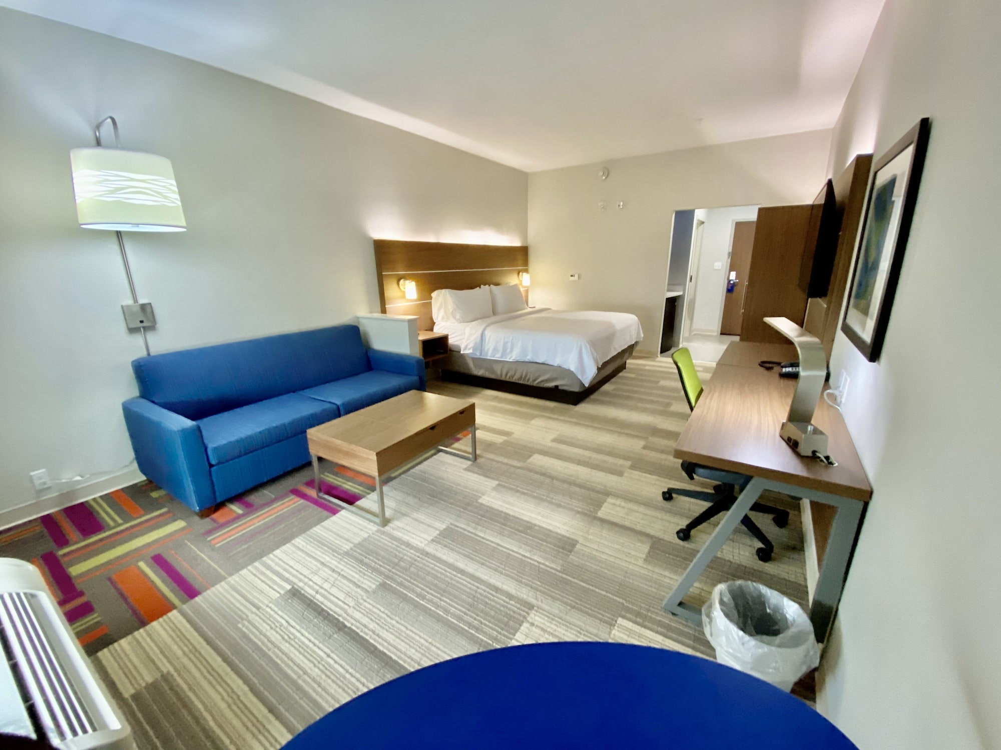 holiday inn express pineville alexandria area by ihg