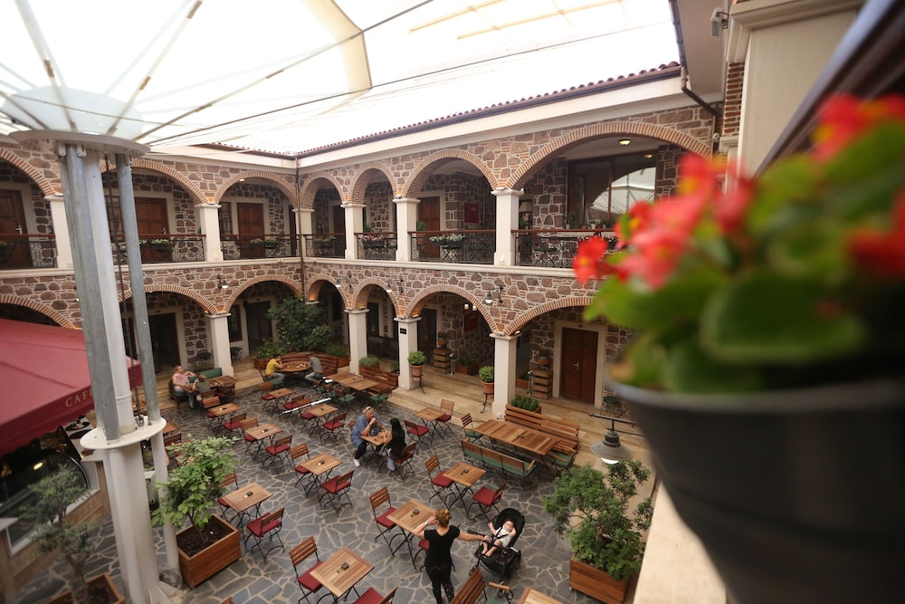 lagora old town hotel and bazaar