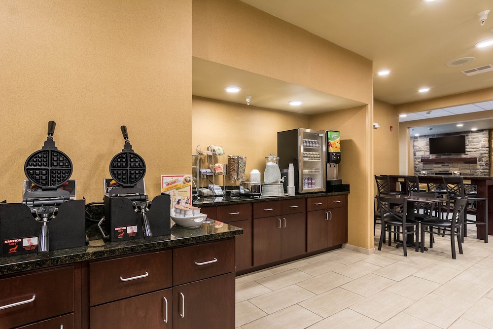cobblestone hotel and suites harborcreek
