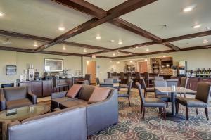 cobblestone inn and suites ord