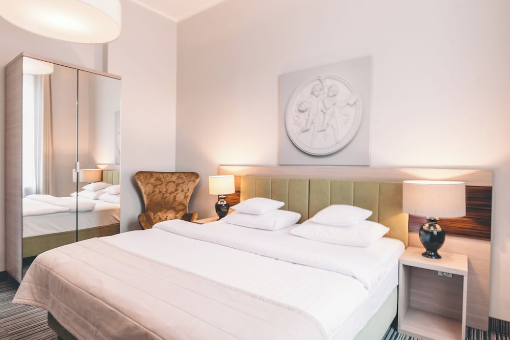 fortune old town boutique hotel