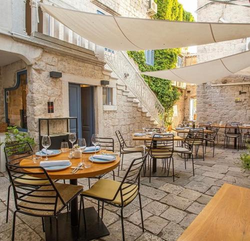 trogir