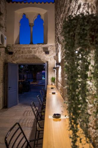 trogir