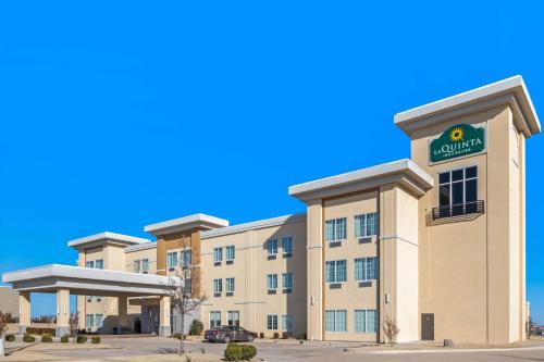 la quinta inn and suites by wyndham weatherford ok