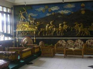 Hotel Galuh Prambanan,Kalasan>>Baturetno,3 star