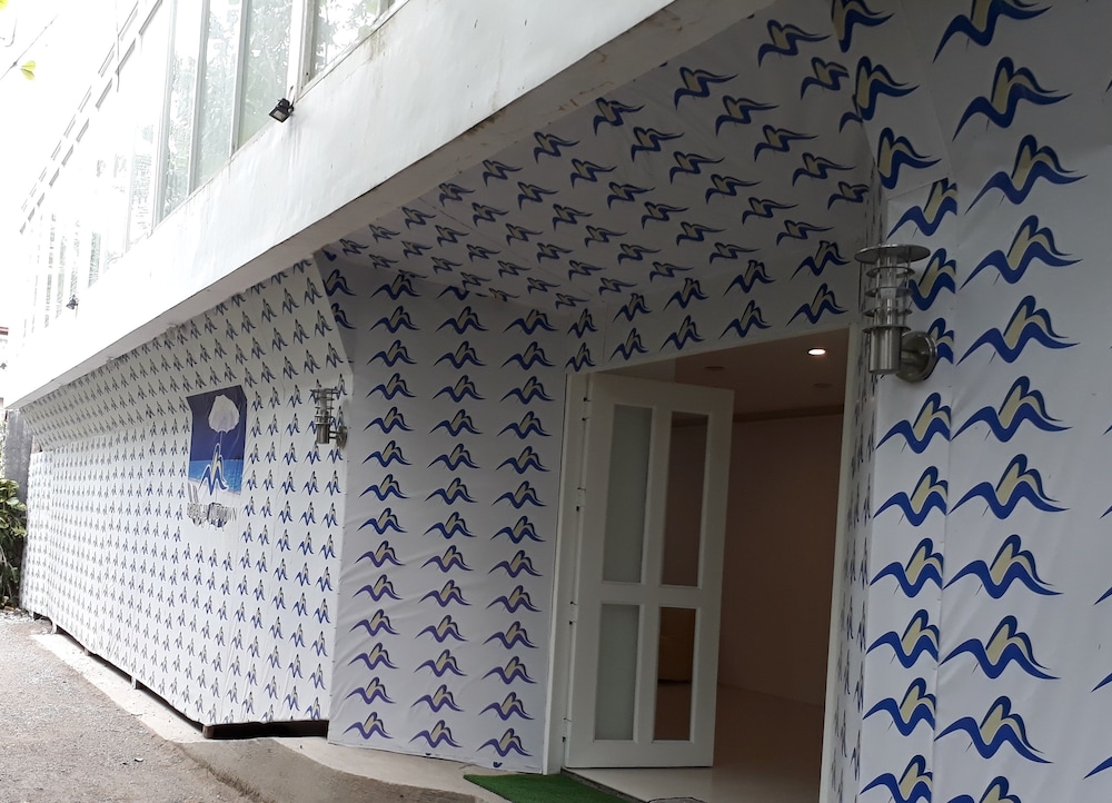 boracay midtown hotel