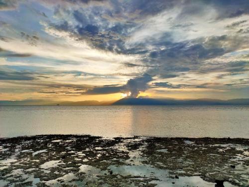 Moalboal T Breeze Coastal Resort,,2 star