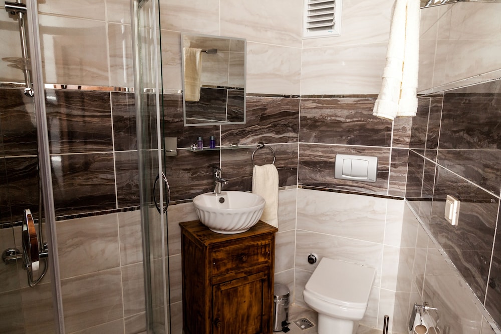 lal hotel bursa