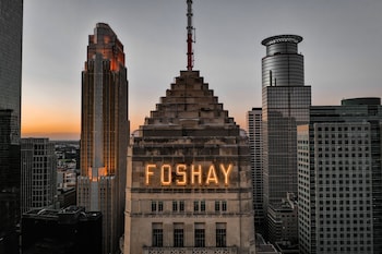 w minneapolis the foshay