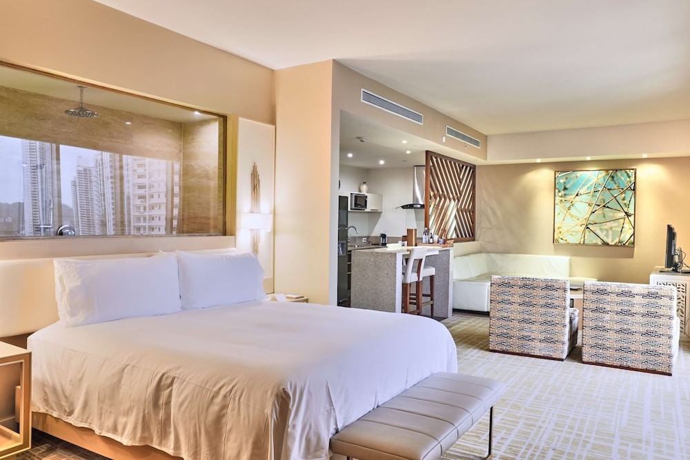 waldorf astoria panama