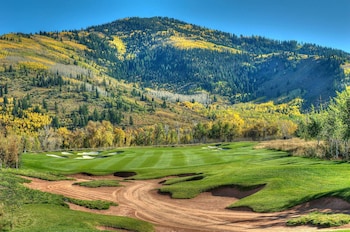 waldorf astoria park city