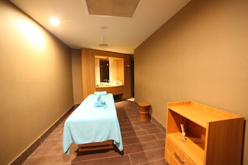 Ramada Plaza By Wyndham Konya,Selcuklu>>Konya,5 star