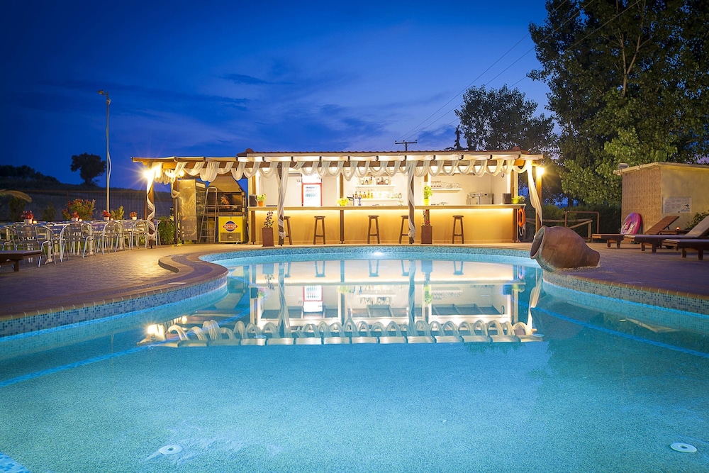 sunny hill hotel