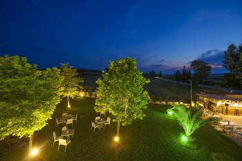 sunny hill hotel