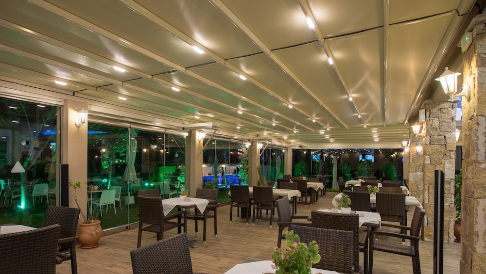 sunny hill hotel
