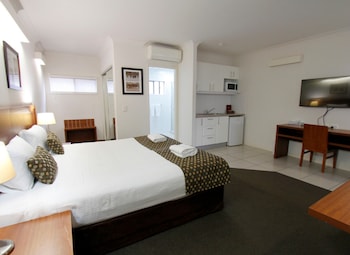 chinchilla downtown motor inn