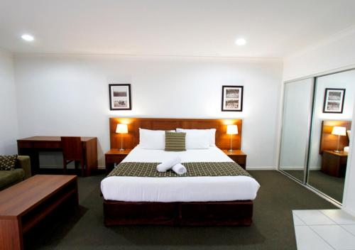 chinchilla downtown motor inn