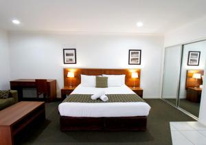 chinchilla downtown motor inn