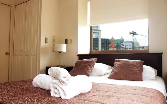 apartamentos costanera centre