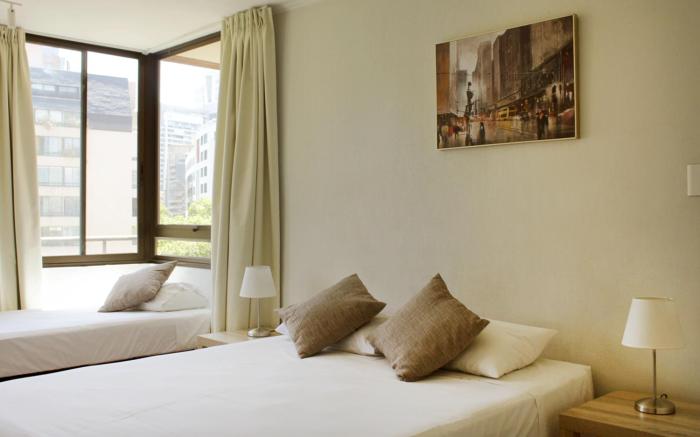 apartamentos costanera centre