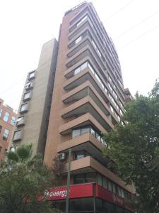 apartamentos costanera centre