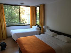 apartamentos costanera centre