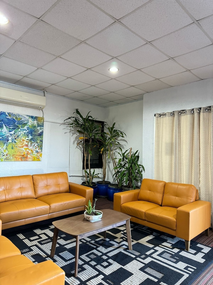 new harmon loop hotel