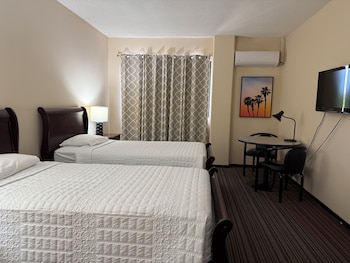 new harmon loop hotel