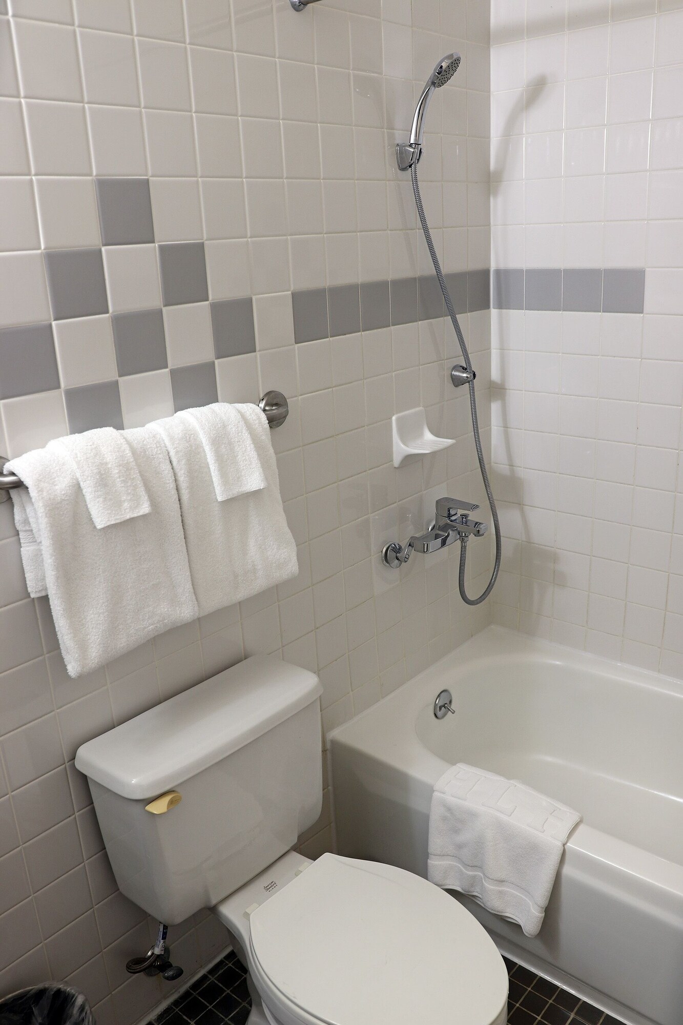 new harmon loop hotel