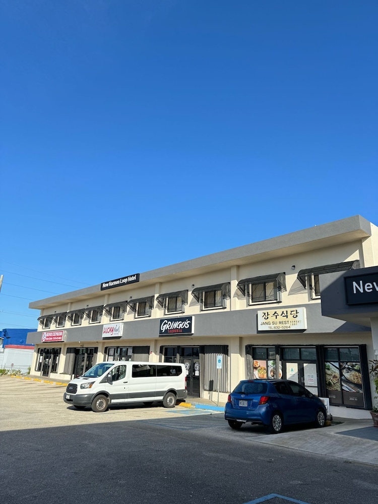 new harmon loop hotel