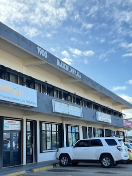 new harmon loop hotel