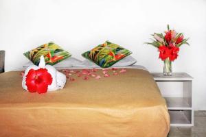 pacific paradise motel