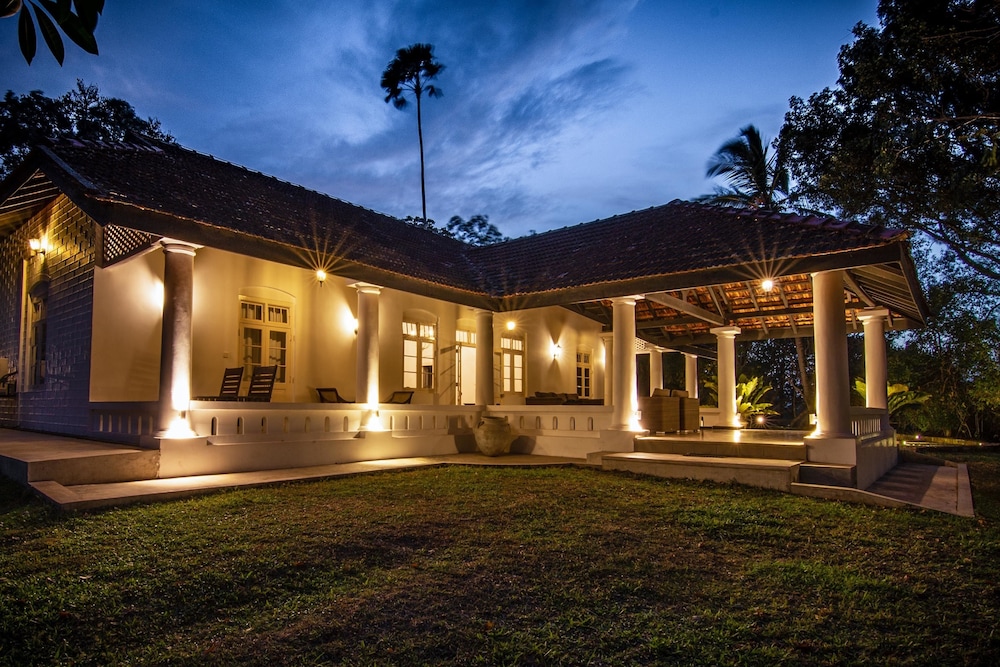 victoria golf resort sri lanka