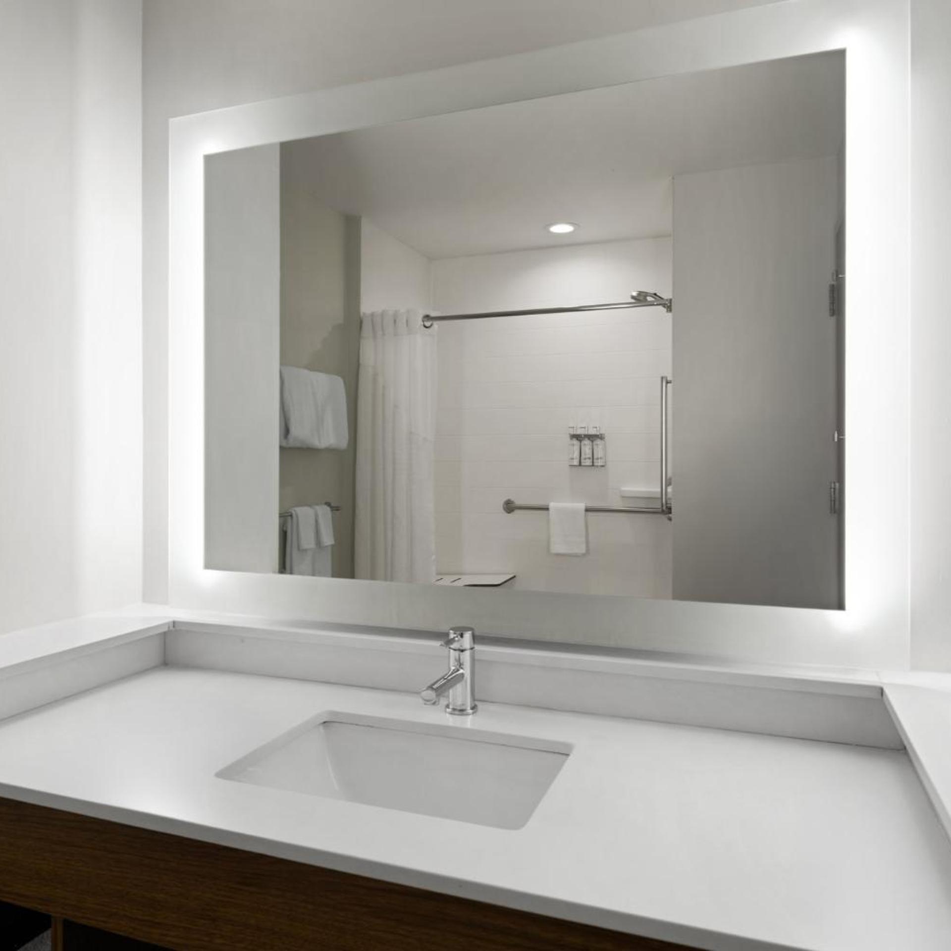 holiday inn express and suites west memphis by ihg