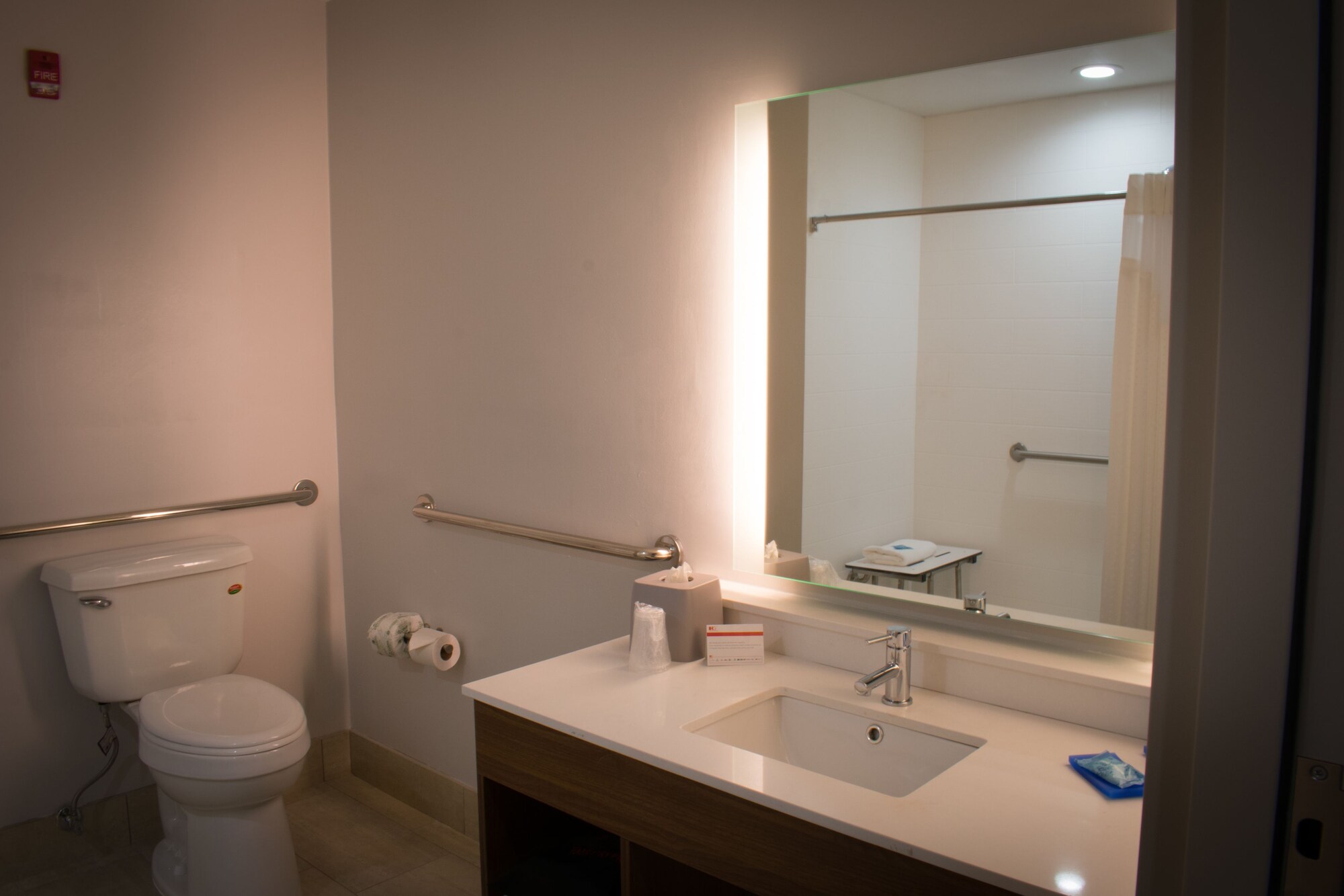 holiday inn express and suites west memphis by ihg