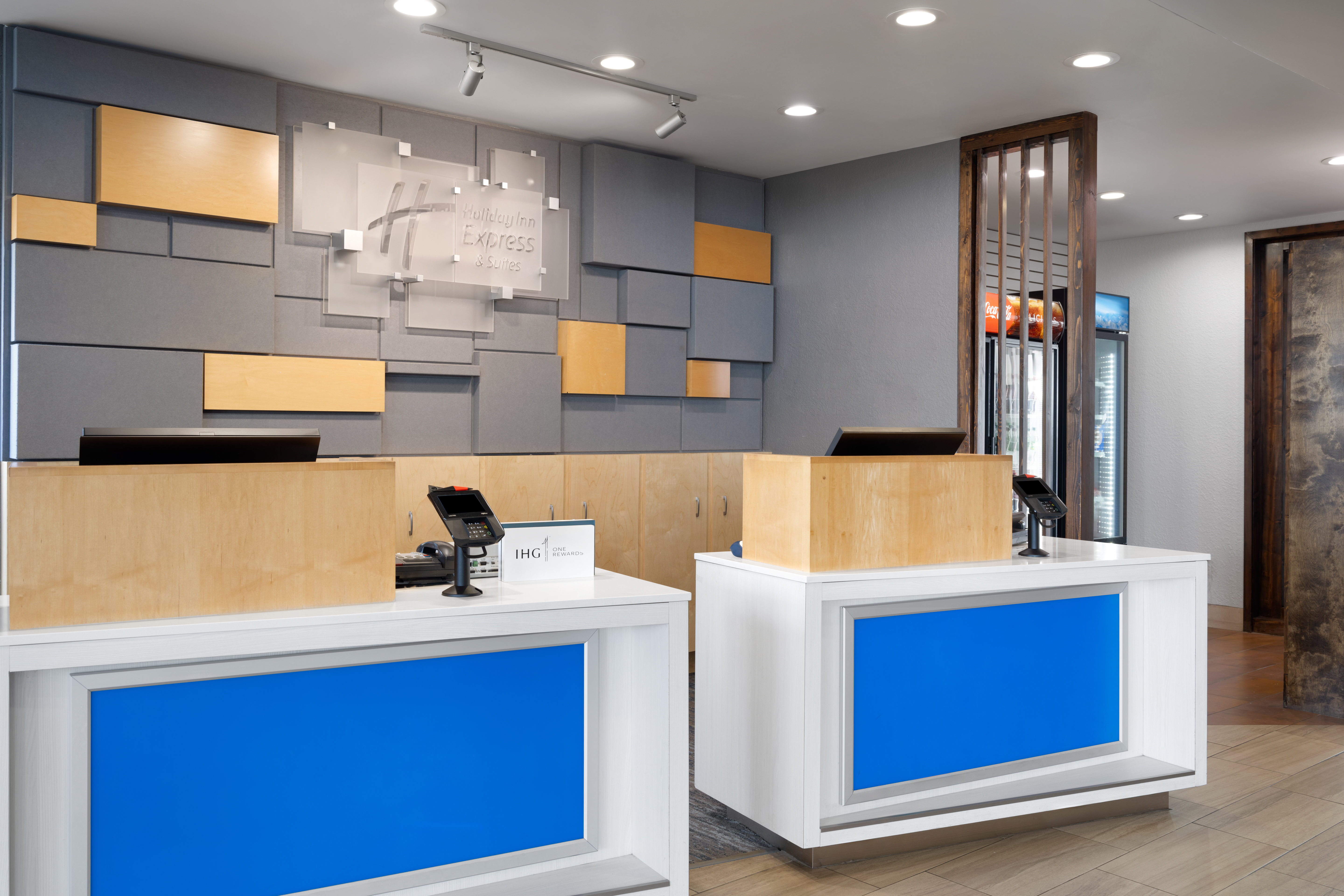 holiday inn express and suites west memphis by ihg