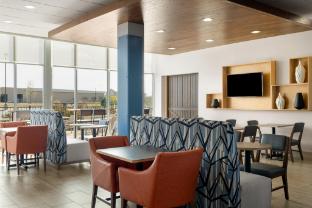 holiday inn express and suites west memphis by ihg