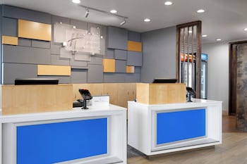 Holiday Inn Express And Suites West Memphis By Ihg,West Memphis>>Memphis,3 star