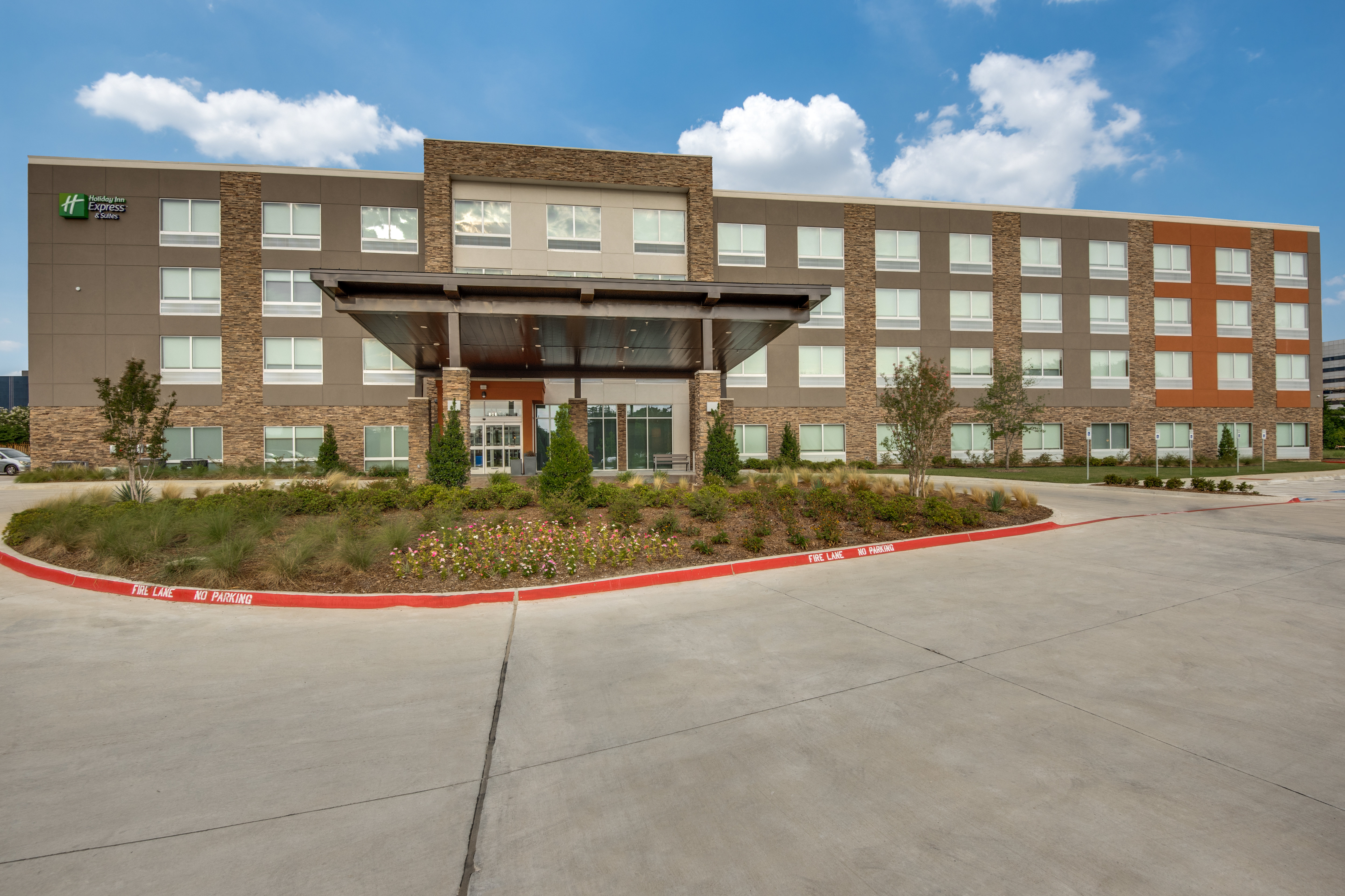 holiday inn express and suites dallas north addison