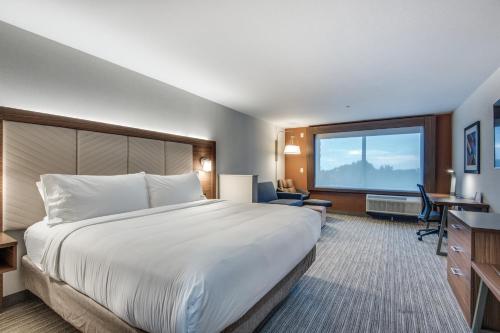 holiday inn express and suites dallas north addison