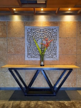 Swiss-Belexpress Kuta Legian,Jalan Legian Gg., Troppozone,3 star