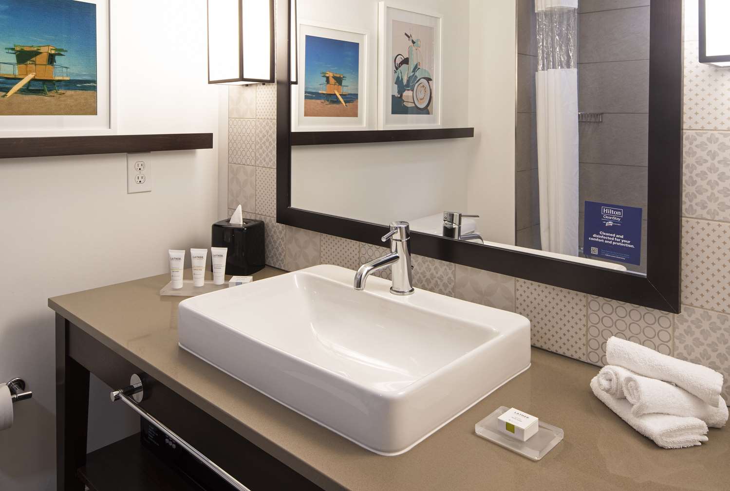 suncoast park hotel anaheim resort tapestry by hilton