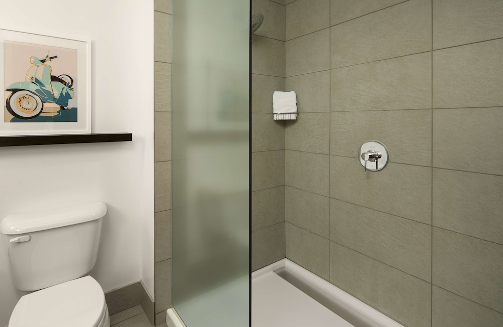 suncoast park hotel anaheim resort tapestry by hilton